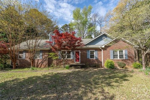 120 Meadowlark Ct, Bogart, GA, 30622-1673 | Card Image