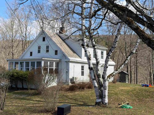 180 North St, Middletown Springs, VT, 05757-4457 | Card Image