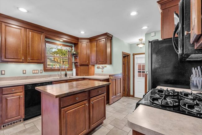 2161 Hollywood Ave, House other with 3 bedrooms, 3 bathrooms and null parking in Grosse Pointe Woods MI | Image 7