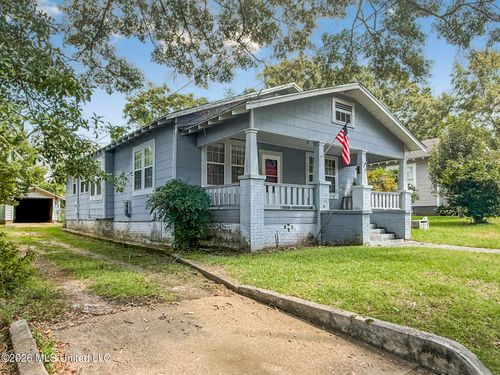 310 Burke Ave, McComb, MS, 39648-2902 | Card Image