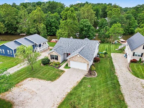 820 Waynoka Dr, Lake Waynoka, OH, 45171-9759 | Card Image
