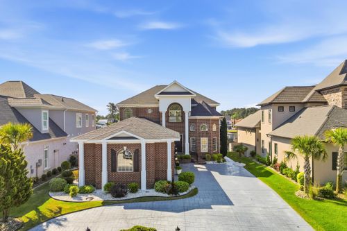 816 Waterton Ave, Myrtle Beach, SC, 29579-5125 | Card Image