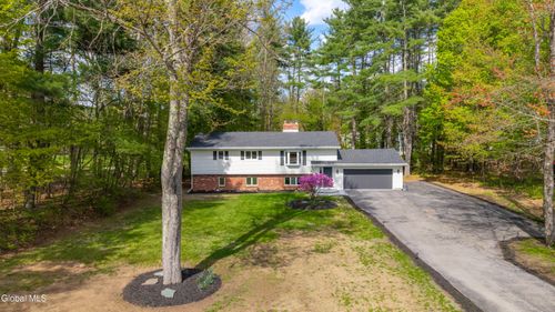 2 Carefree Ln, Wilton, NY, 12831-1708 | Card Image