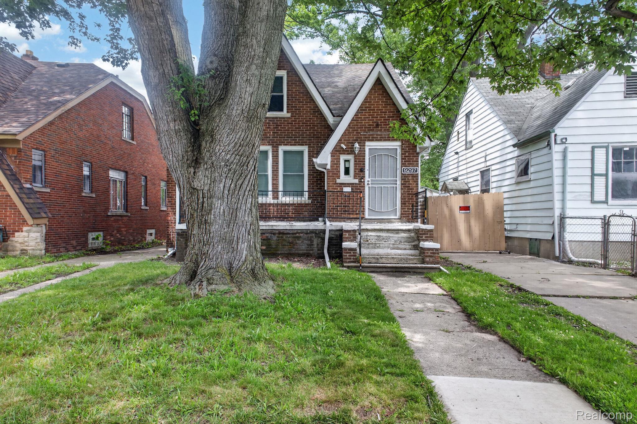 Residential in Detroit 3