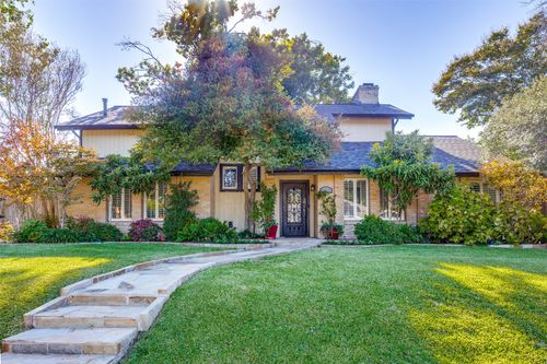 9506 Milltrail Dr, Dallas, TX, 75238-1422 | Card Image