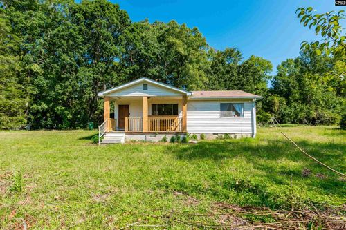 1322 Friendly Woods Rd, Blythewood, SC, 29016-8898 | Card Image