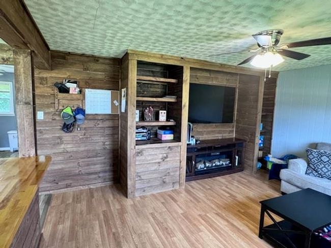 3970 Petros Browning Rd, House other with 3 bedrooms, 1 bathrooms and null parking in Rockfield KY | Image 4