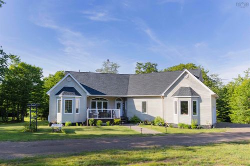 11 Chalet Dr, Old Barns, NS, B6L1Z4 | Card Image