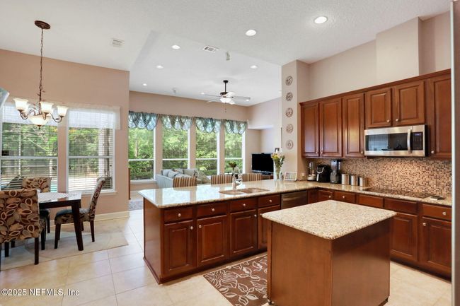 7670 Wexford Club Dr W, House other with 6 bedrooms, 5 bathrooms and null parking in Jacksonville FL | Image 21