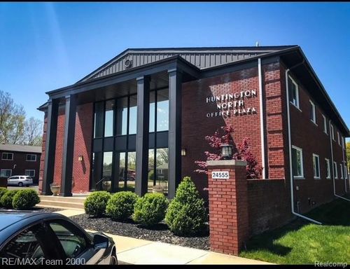 24525 Southfield Rd, Southfield, MI, 48075-2740 | Card Image
