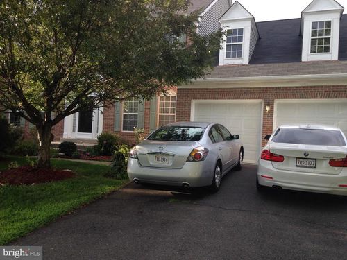 12900 Tarragon Ct, Herndon, VA, 20171-2281 | Card Image