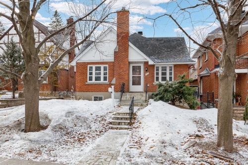 150 Ruskin St, Ottawa, ON, K1Y4C1 | Card Image