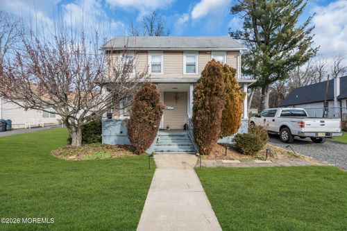 15 Avenue A, Freehold, NJ, 07728-1705 | Card Image