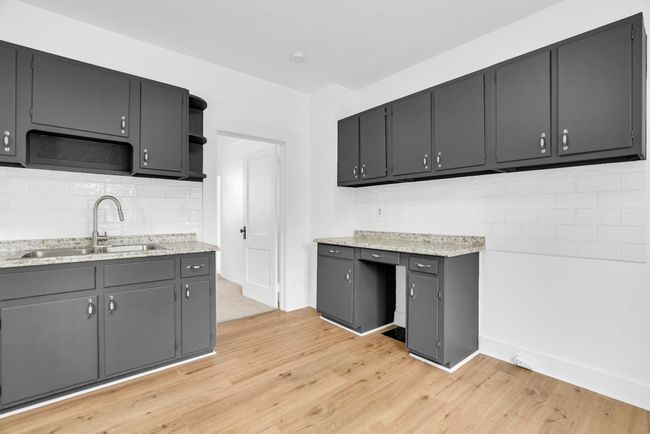 1217 Mansfield St, House other with 2 bedrooms, 1 bathrooms and null parking in Port Huron MI | Image 6