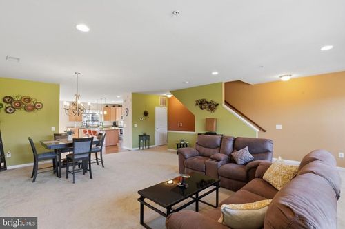 14764 Malloy Ct, WOODBRIDGE, VA, 22191-3366 | Card Image