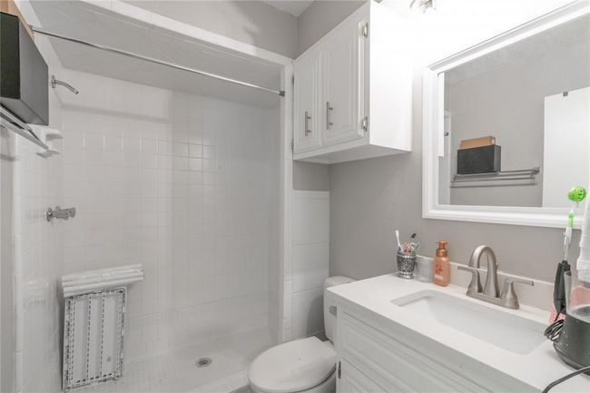 1812 Oakhollow Dr, House other with 3 bedrooms, 2 bathrooms and null parking in Norman OK | Image 18
