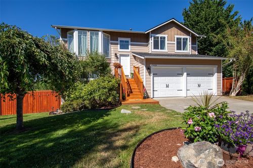 17420 73rd Dr Ne, Arlington, WA, 98223-8196 | Card Image