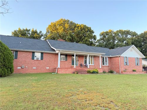 1014 E Norristown Cir, Russellville, AR, 72802-8802 | Card Image