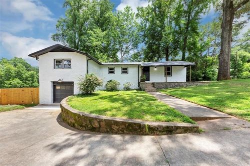 3807 Greenhill Dr, Atlanta, GA, 30341-1813 | Card Image