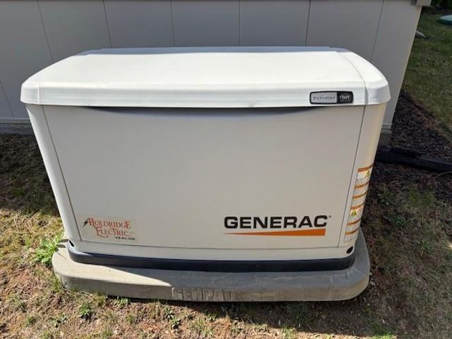 Exterior details with a power unit | Image 22