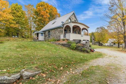 236-241 Loftfield Dr, Cambridge, VT, 05444-9797 | Card Image