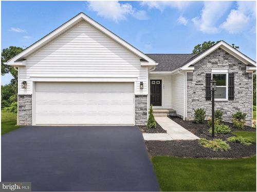 2 Monroe Avenue, RANSON, WV, 25438 | Card Image