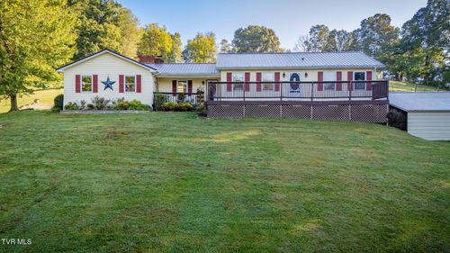 14446 Black Hollow Rd, Abingdon, VA, 24210-8168 | Card Image