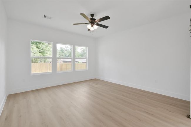 3306 Shadowcrest Ln, House other with 4 bedrooms, 3 bathrooms and 2 parking in Spring TX | Image 16