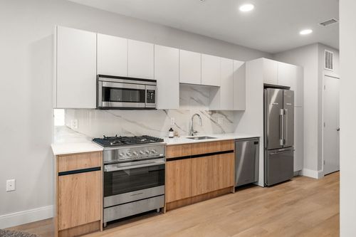 407-249 Corey Rd, Boston, MA, 02135-8211 | Card Image