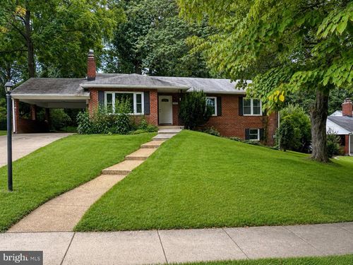 3329 Military Dr, FALLS CHURCH, VA, 22044-1513 | Card Image