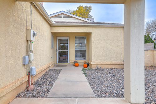 1062 Cactus Dr Ne, Rio Rancho, NM, 87144-8063 | Card Image