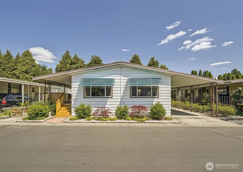 21916 107th Pl Se, Kent, WA, 98031-2596 | Card Image