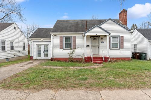 3648 W Siebenthaler Ave, Dayton, OH, 45406-1536 | Card Image