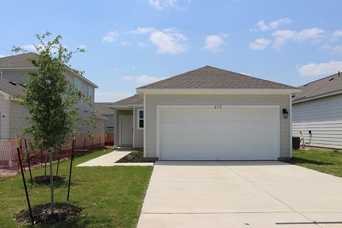213 Escape Way, Jarrell, TX, 76537-8039 | Card Image