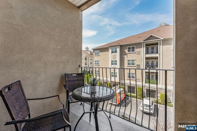 1201 Wickham Ter, Condo with 2 bedrooms, 2 bathrooms and null parking in Clifton NJ | Image 13