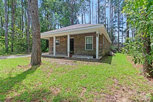 10 Middleton Ln, Atmore, AL, 36502-6164 | Card Image
