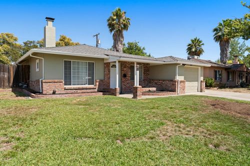 5201 60th St, Sacramento, CA, 95820-6535 | Card Image