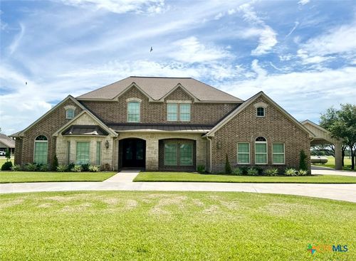 11 Post Oak Gln, Inez, TX, 77968-3717 | Card Image