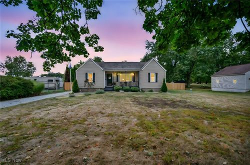 3456 Heckman St Nw, Uniontown, OH, 44685-9140 | Card Image