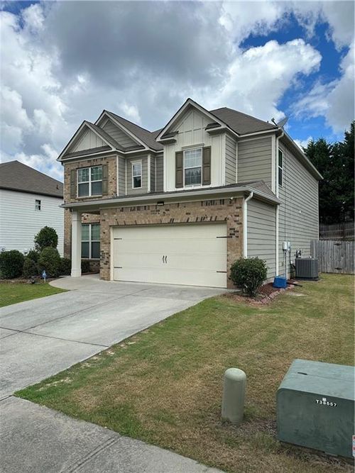 571 Collingsworth Ln, Lawrenceville, GA, 30043-7587 | Card Image