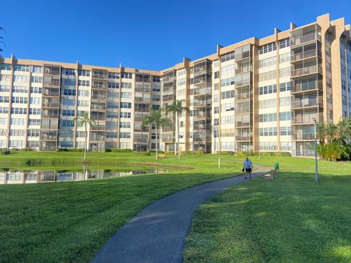 apt-321-1200 Saint Charles Pl, Pembroke Pines, FL, 33026-3330 | Card Image