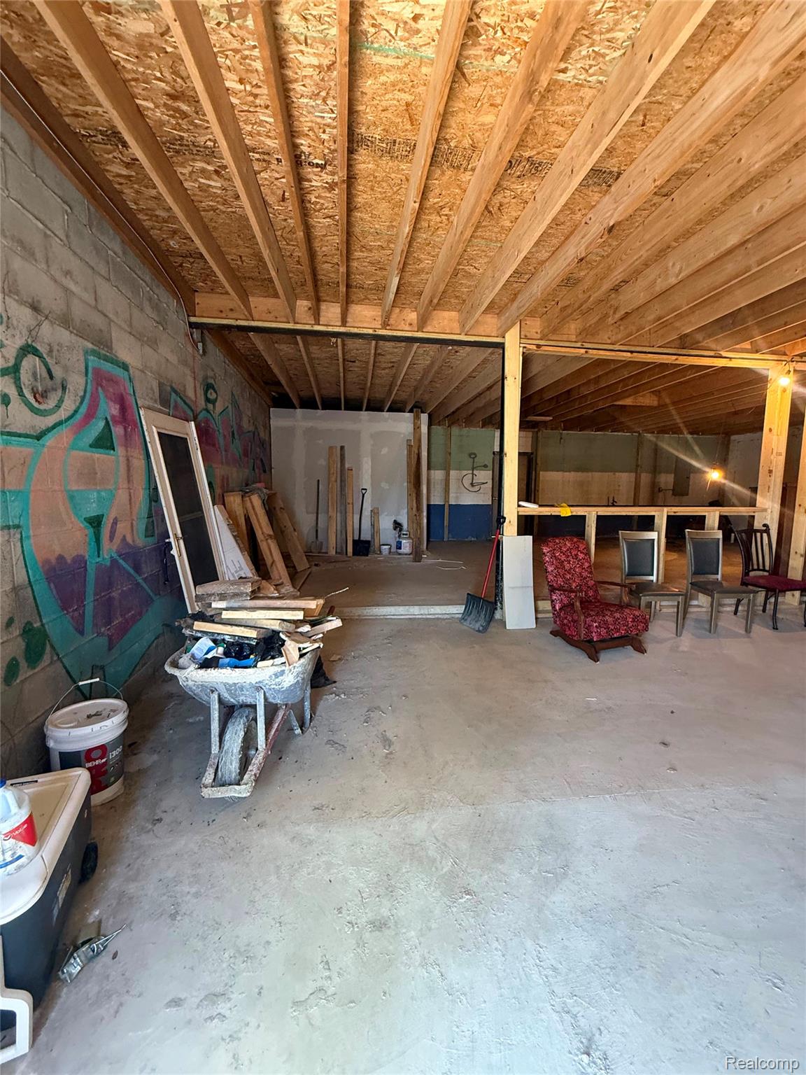 Commercial Sale in Detroit 5