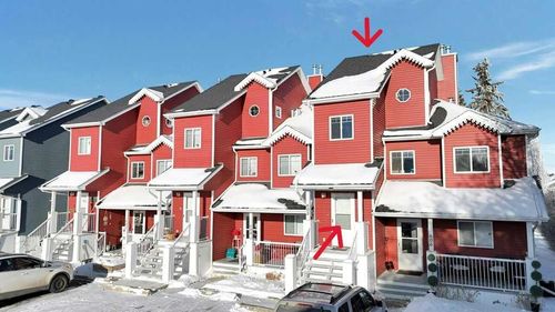 {{alt}} | Card Image