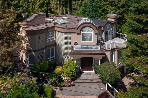 5809 Sperling Ave, Burnaby, BC, V5E2T6 | Card Image
