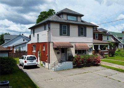 6143 Main St, House other with 4 bedrooms, 2 bathrooms and 5 parking in Niagara Falls ON | Image 1