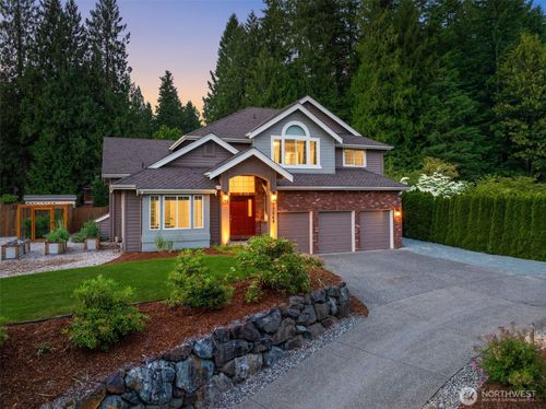 17048 183rd Pl Ne, Woodinville, WA, 98072-5208 | Card Image