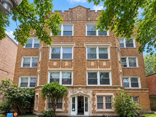 3s-8012 S Essex Ave, Chicago, IL, 60617-7619 | Card Image