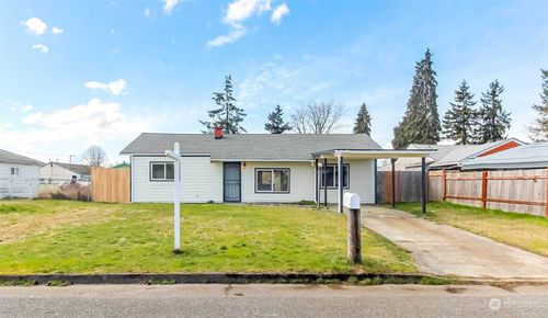 10618 47th Avenue Sw, Lakewood, WA, 98499 | Card Image