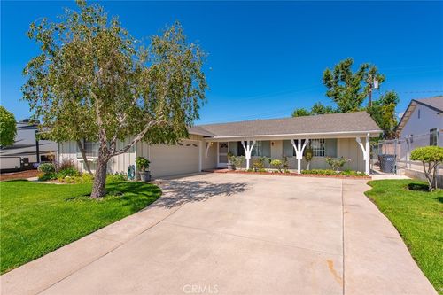 2253 Grafton St, Simi Valley, CA, 93063-2625 | Card Image