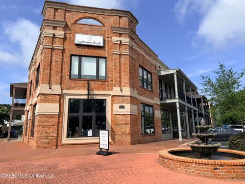1-207 W Jackson St, Ridgeland, MS, 39157-2355 | Card Image